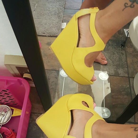 Wedges - Picture 5 of 5